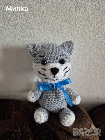 Ръчно изработена играчка - Коте