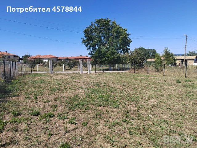 Парцел с. Ловец, общ. Търговище, снимка 2 - Парцели - 54127452