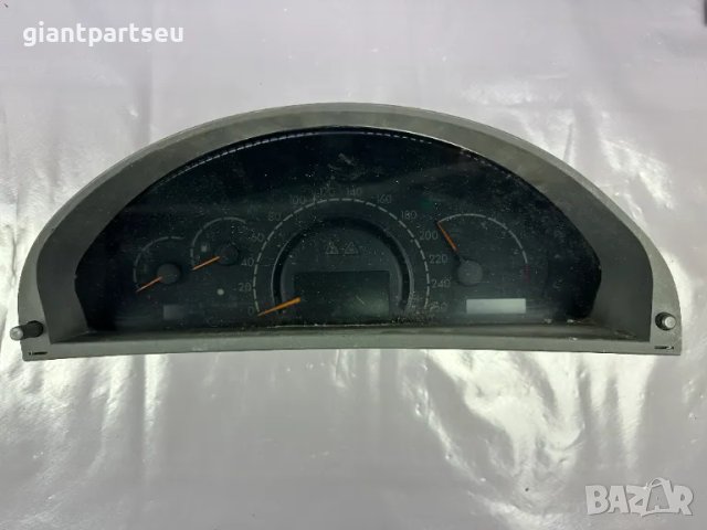 Километраж за Мерцедес Mercedes-benz W220 A2205406311