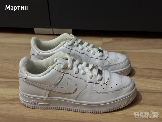Оригинални маратонки Nike Air Force 1 07 размер 38, снимка 6 - Маратонки - 54198218