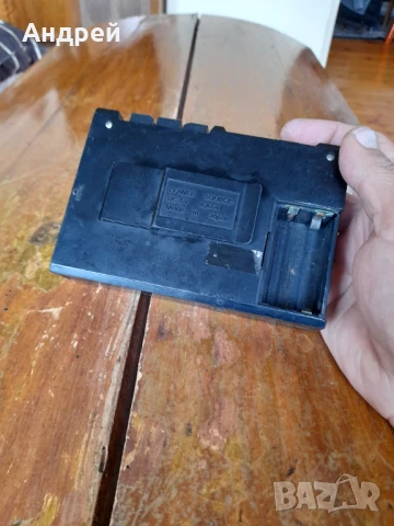 Стар уокмен John Player Special, снимка 5 - Антикварни и старинни предмети - 50658403