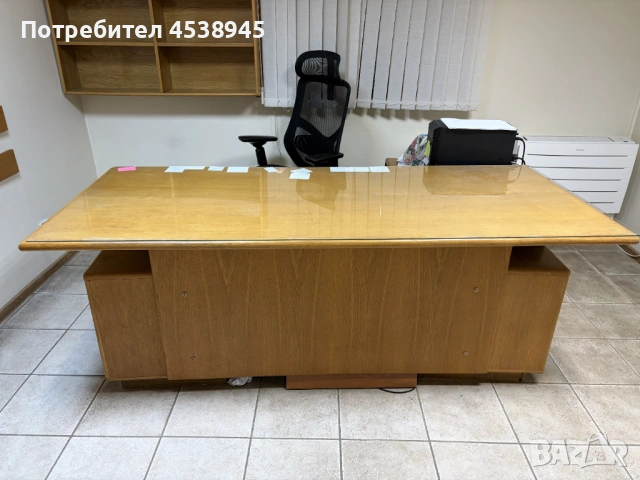 Офис бюро от масив