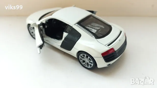 Audi R8 V10 Welly - Мащаб 1:34-39, снимка 2 - Колекции - 49507407