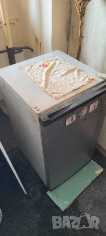 Малък хладилник Beko,работещ, снимка 2 - Хладилници - 51182105