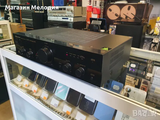 Усилвател Pioneer A-209R В отлично техническо и визуално състояние., снимка 7 - Ресийвъри, усилватели, смесителни пултове - 48975455