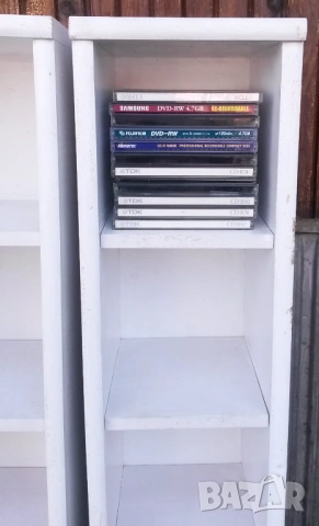 Дървени етажерки за CD, DVD и т.н., снимка 5 - Етажерки - 54084501