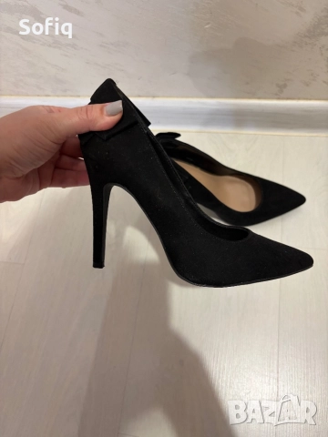 Обувки , снимка 3 - Дамски обувки на ток - 52976302