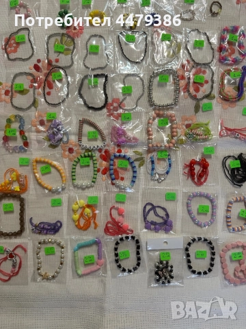 Ръчна изработка на гривни и букети, снимка 2 - Гривни - 52375829