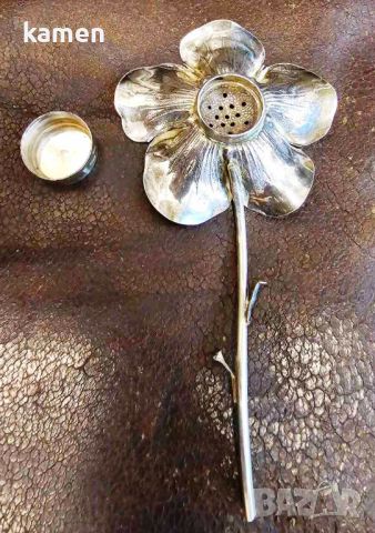 Сребърен ароматизатор цвете, снимка 5 - Антикварни и старинни предмети - 46275282