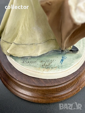 Италианска полирезинова фигура „Дама в зелено“. №7948, снимка 6 - Колекции - 53824618