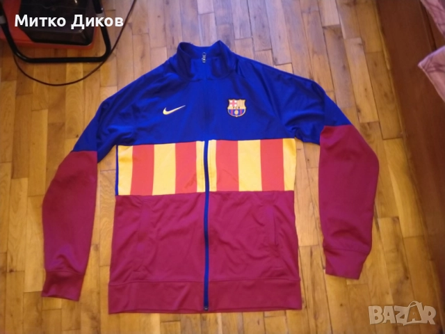 Комплект горно и долно маркови на Найк на Барселона размер М, снимка 2 - Футбол - 52054600