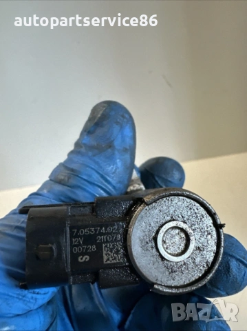 Соленоиден вентил за Fiat 500L 1.3 MultiJet, 2013 г., оригинален – № 70537402, снимка 2 - Части - 53148333