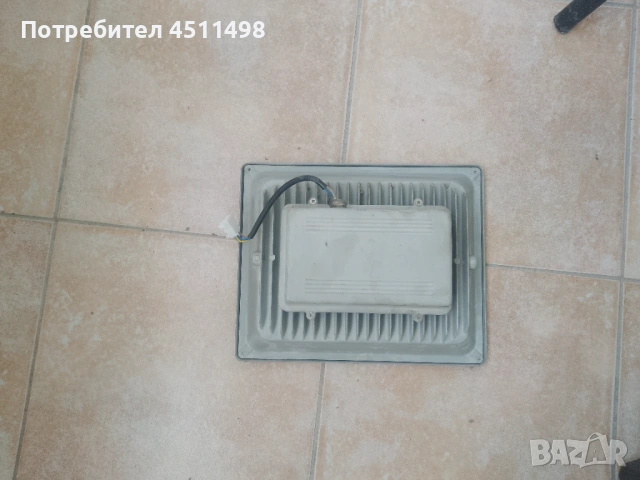 Мощен лед прожектор