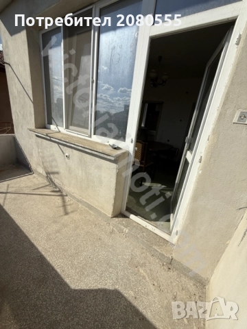 Просторен етаж с гараж, склад, сутерен и таван!, снимка 11 - Етаж от къща - 51962578