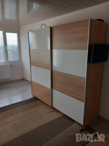 Гардероб с плъзгащи врати, снимка 12 - Гардероби - 52952482