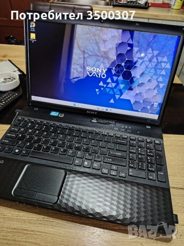 Sony Vaio (i5 / 8GB RAM / 120GB SSD + 500GB HDD) – Обслужен и бърз!