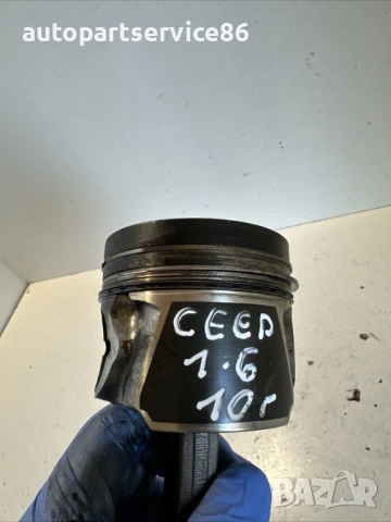 Бутало с биела за двигател за KIA Ceed 1.6 CRDi (2008), снимка 3 - Части - 53242587