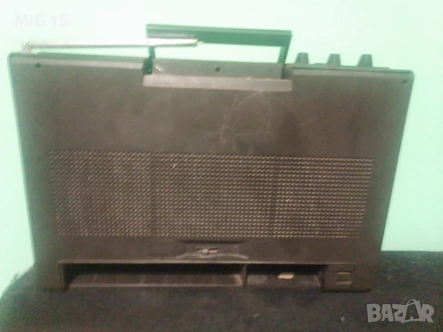 Продавам касетофон Филипс 774, снимка 5 - Радиокасетофони, транзистори - 51221144