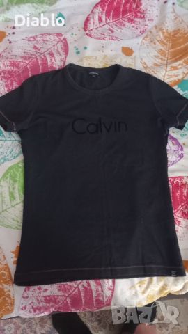 дамска тениска calvin klein , снимка 1 - Тениски - 46796973