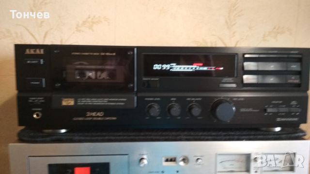 Триглав касетъчен дек Akai GX-65 MK II