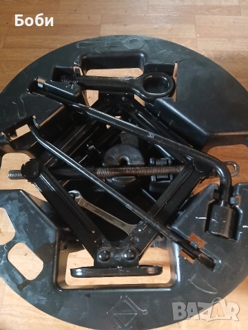 Органайзер с инструменти хюндай кия оем нов, снимка 10 - Аксесоари и консумативи - 52719880