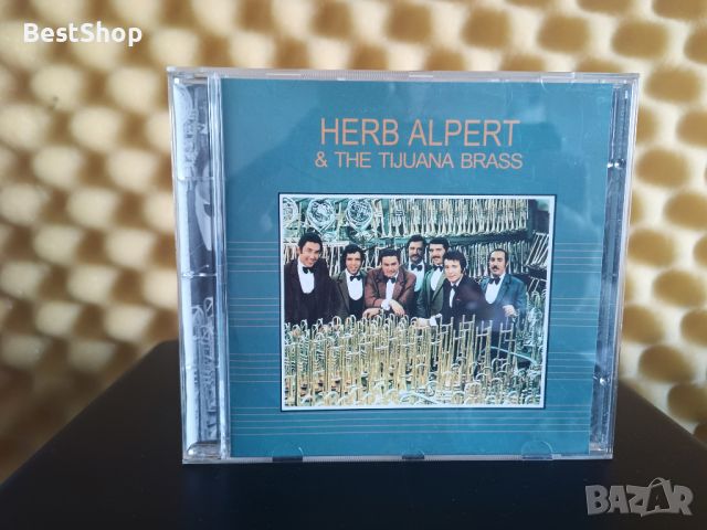 Herb Albpert & The Tijuana Brass , снимка 1 - CD дискове - 46170418