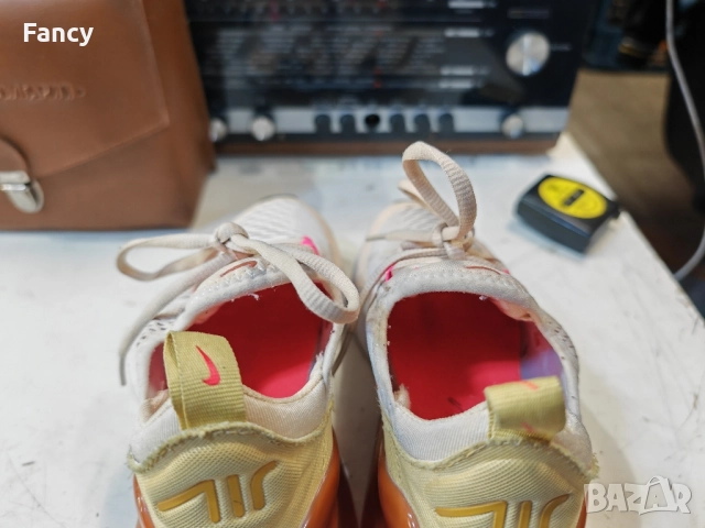 Дамски маратонки Nike Air Max 270/36 номер , снимка 5 - Маратонки - 51826466