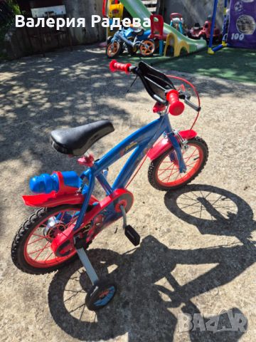 колело Huffy Spiderman 14", снимка 1 - Столчета за кола и колело - 45992923