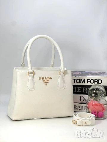 чанти Prada ➡️31cm ⬆️21cm 🌟, снимка 8 - Чанти - 51386704