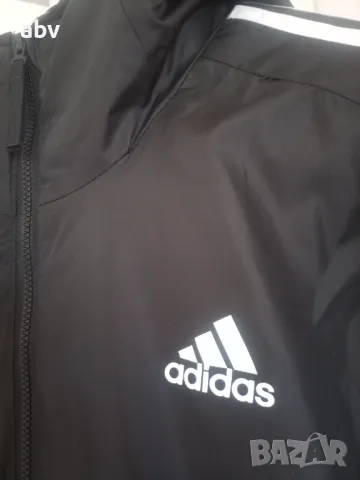 Оригинално зимно яке Адидас  Adidas Essentials размер М , снимка 9 - Якета - 48554869