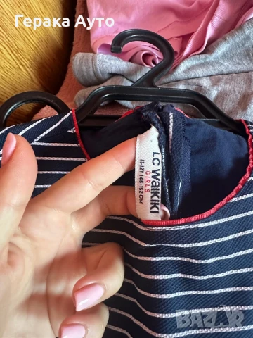 Детски рокли LC WAIKIKI, 10-12г, 140-146 и 146-153, снимка 7 - Детски рокли и поли - 51317225