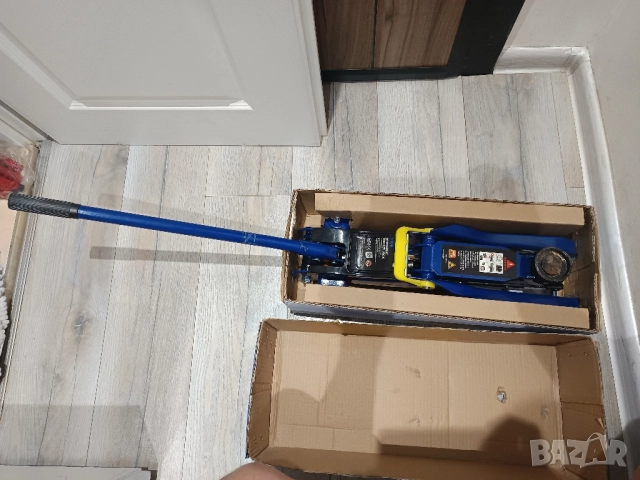 Хидравличен крик 2 тона , снимка 3 - Други инструменти - 51501922