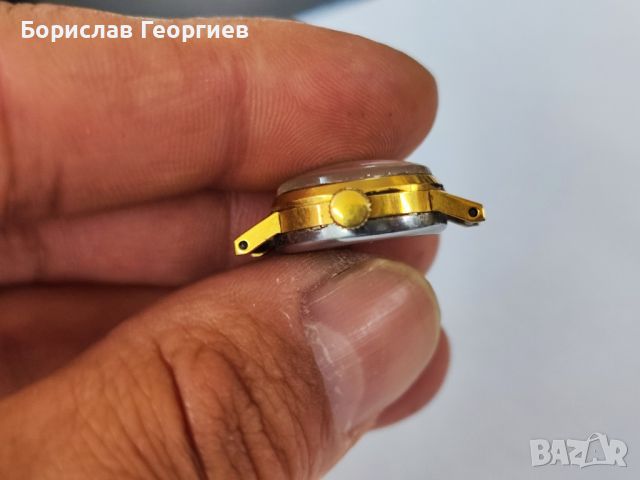 Дамски механичен часовник чайка 17 jewels, снимка 2 - Дамски - 45743199