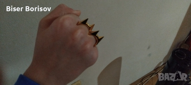 Пръстен за Самоотбрана и Разбиване на Автомобилни Стъкла