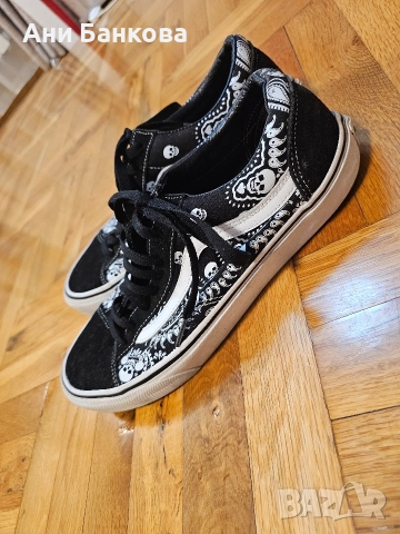 ​Vans Old Skool Bandana Skull – Оригинални кецове №43 (28 см), снимка 6 - Маратонки - 52939971