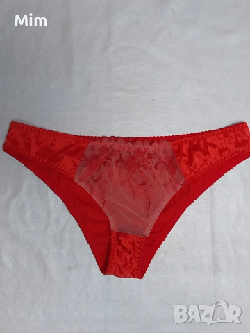 М / L Сатенена червена бикина с дантела , снимка 5 - Бельо - 53039596