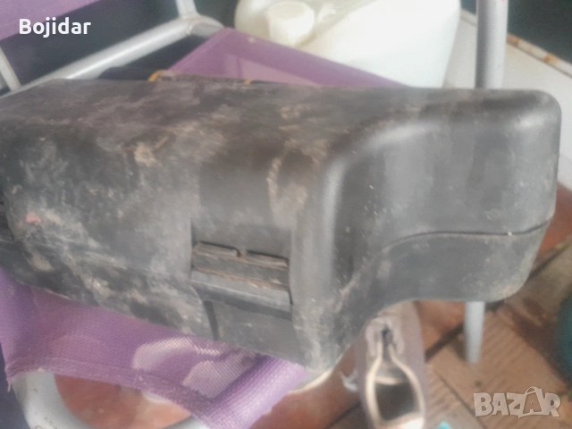 Комплект ,крик с ключ, снимка 3 - Аксесоари и консумативи - 53235274