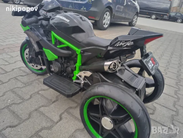 KAWASAKI акумулаторен мотор NINJA черен, снимка 9 - Коли, камиони, мотори, писти - 49393840