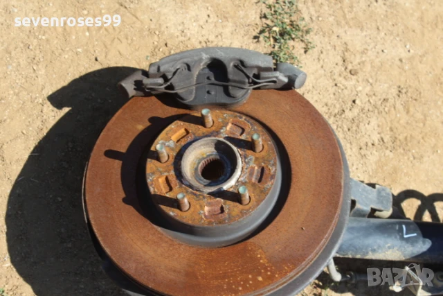 Шенкел преден ляв главина макферсон спирачен апарат Мазда 3 2008 2.3i 158hp Mazda 3 седан , снимка 2 - Части - 50946714