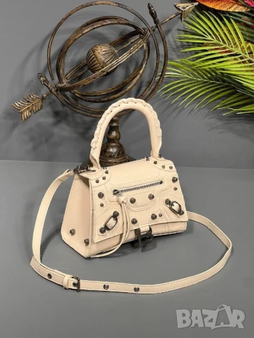 чанти balenciaga , снимка 6 - Чанти - 50672596