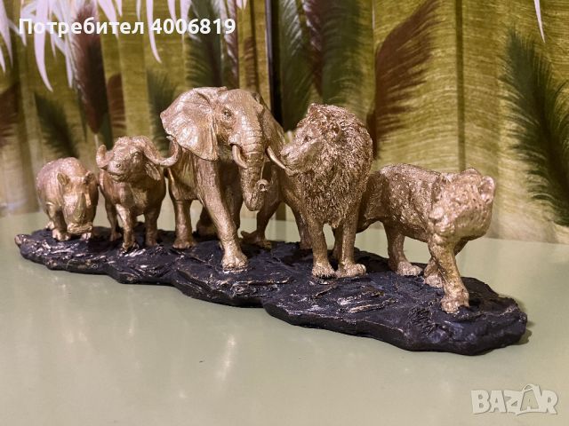 Декорация,статуя големите 5 животни на Африка в цвят злато, снимка 2 - Статуетки - 45354044
