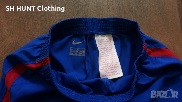 NIKE FC BARCELONA Kids Football Shorts размер 6-7 години / 116-122 см детски къси панталони 17-59, снимка 11 - Детски къси панталони - 53209732