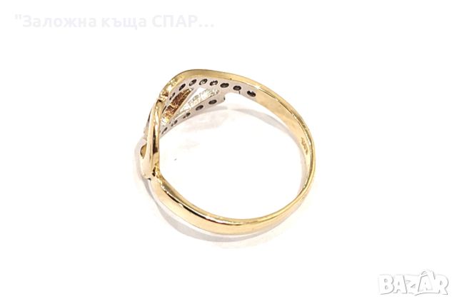 Златен пръстен: 2.26гр., снимка 2 - Пръстени - 45567262