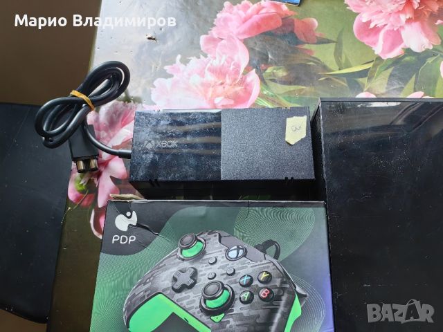 Xbox one, пълен комплект с игра, снимка 4 - Xbox конзоли - 45425720