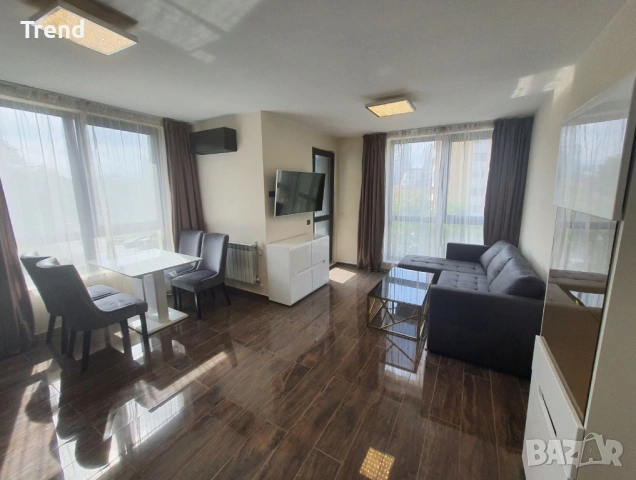 Тристаен в кв. Изток