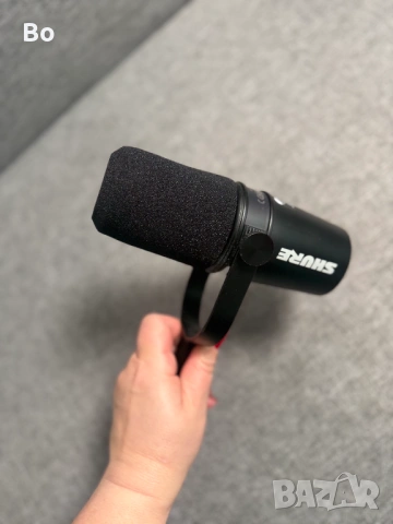 Shure MV7 микрофон – използван, работещ, с повреден жак, снимка 6 - Микрофони - 53414848