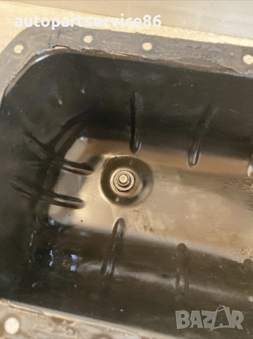 Картер за масло за Volvo C30 1.6 TDI 115HP (2012) D4162T, снимка 3 - Части - 53832958