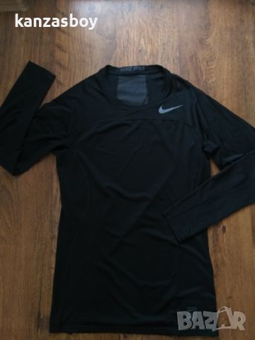 Nike Pro Men's Tight Fit Long-Sleeve Top - страхотна фитнес блуза КАТО НОВА ХЛ, снимка 5 - Спортни дрехи, екипи - 46126248