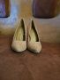 Бежови обувки с висок ток с камъчета,нови, снимка 1 - Дамски ежедневни обувки - 45595076