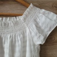 Бяла блуза RESERVED , снимка 4 - Корсети, бюстиета, топове - 45614207